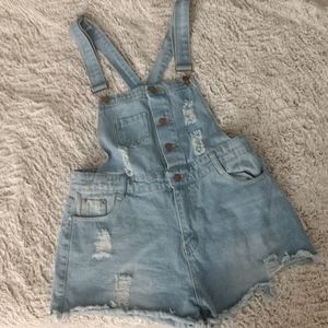 Overall shorts